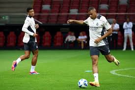 的季后赛常 的季后赛常